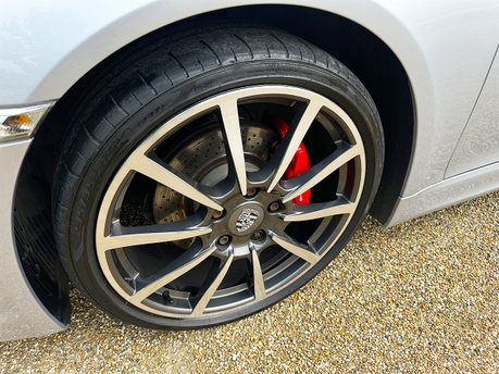 Porsche Boxster 24V S PDK 33