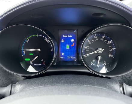 Toyota C-HR 1.8 C-HR-Dynamic HEV CVT 5dr 21