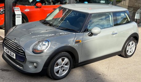 Mini Hatch Cooper 1.5 Petrol Manual Pepper Media 3 door - SAT NAV - 1 OWNER FSH 9