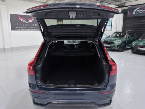 Volvo XC60 B4 PLUS MHEV 26