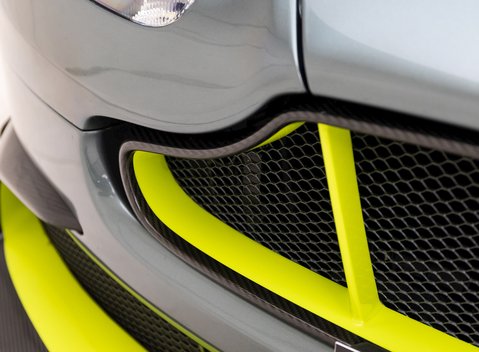 Aston Martin Vantage GT8 21