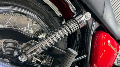Triumph Bonneville 2012 ONLY 13K STUNNING EXAMPLE MOT WARRANTY 865CC 17