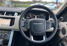 Land Rover Range Rover Sport 3.0 SDV6 HSE AUTO 33