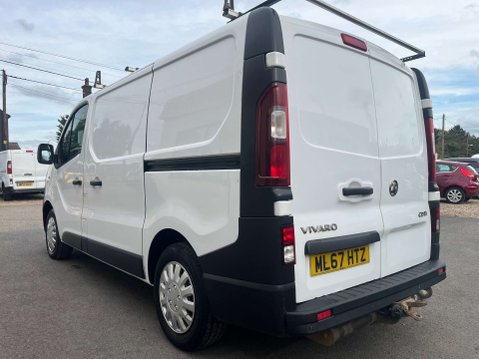 Vauxhall Vivaro 1.6 Vivaro 2700 CDTI 10