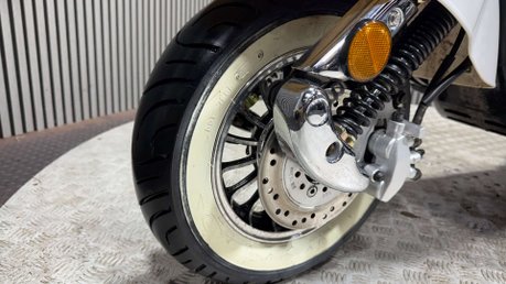 Ajs MODENA 2021 ONLY 800 MILES MODERN RETRO SCOOTER 125CC MOT OCTOBER 2027 28