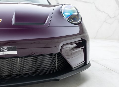 Porsche 911 GT3 TOURING (992.2) 40