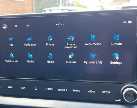 Hyundai BAYON 1.0 Bayon Premium TGDi MHEV Auto 5dr 34