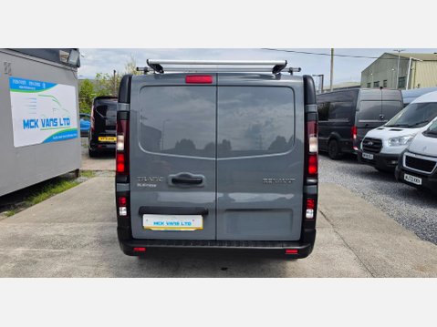 Renault Trafic SL28 BUSINESS 2.0 DCI 130ps EU6 SWB 3