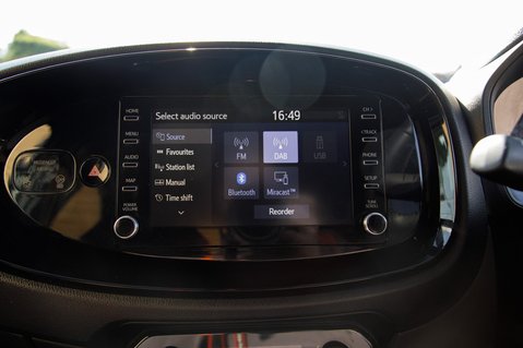 Toyota Aygo X VVT-I EDGE 22