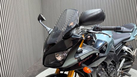 Yamaha FZ1 FAZER 2008 38K GOOD RUNNING PROJECT BIKE SPARES OR REPAIR 25