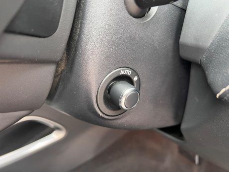 Jaguar F-Pace 2.0 D180 R-Sport Auto AWD Euro 6 (s/s) 5dr 25