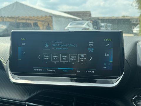 Peugeot 2008 50kWh GT SUV 5dr Electric Auto (7kW Charger) (136 ps) 21