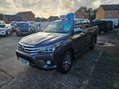 Toyota Hilux INVINCIBLE 4WD D-4D DCB 3