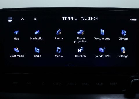 Hyundai BAYON 1.0 T-GDi MHEV Premium SUV 5dr Petrol Hybrid DCT Euro 6 (s/s) (100 ps) 30