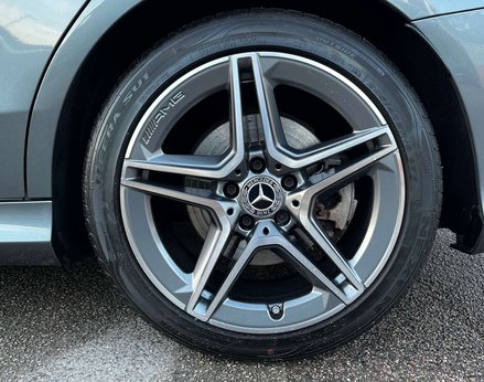 Mercedes-Benz C Class 1.5 C 200 AMG Line Premium Auto 5dr 14