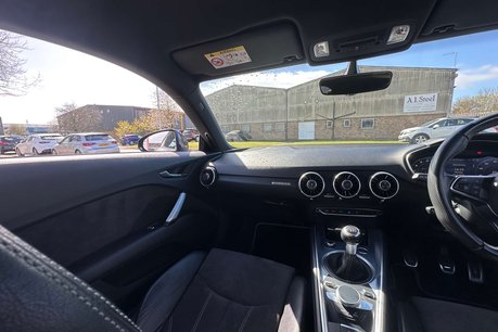 Audi TT 1.8 TT S Line TFSI 3dr 39