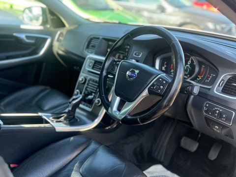 Volvo S60 2.4 S60 SE Luxury Nav D5 Auto 4dr 8