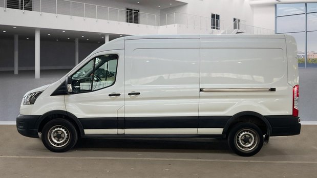 Ford Transit LWB L3H2 Medium Roof Leader 350 Air Con EURO 6 NO VAT 7