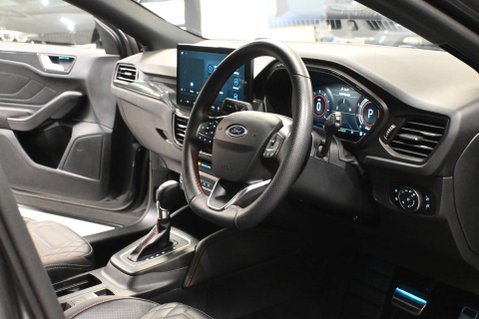 Ford Focus 1.0 Focus ST-Line X mHEV Auto 5dr 28