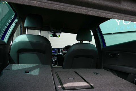 SEAT Leon 1.5 Leon FR Black Edition TSi Evo 5dr 20