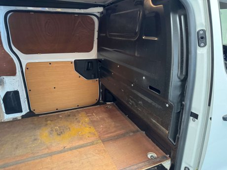 Vauxhall Vivaro 2.0 Vivaro 3100 Dynamic S/S 30