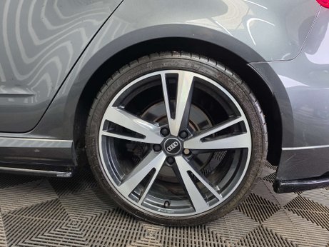 Audi RS3 2.5 TFSI Audi Sport Edition Sportback 5dr Petrol S Tronic quattro Euro 6 (s 24
