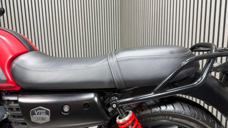 Moto Guzzi V7 750 STONE 2020 ONLY 7K MOT 9/27 CAFE RACER BOBBER 16