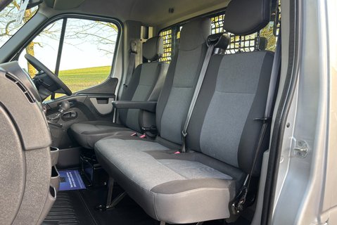 Renault Master LL35 Business 145 ps dCi Dropside Truck - Air Con & Sat Nav 3