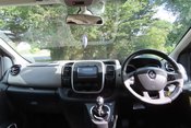 Renault Trafic 1.6 dCi ENERGY 27 Sport Nav Minibus Double Cab 5dr Diesel Manual SWB Euro 6 7
