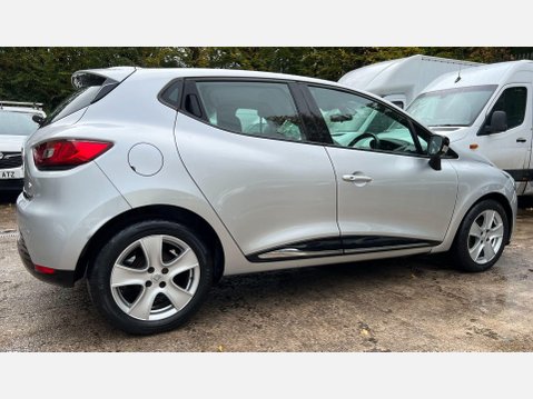 Renault Clio 0.9 TCe Dynamique MediaNav Euro 5 (s/s) 5dr 8