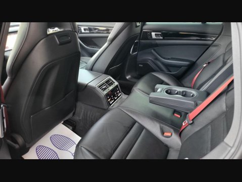 Porsche Panamera 4 10 YEARS EDITION PDK 48