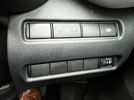 Nissan Juke 1.6 Juke Premiere Edition HEV CVT 5dr 68