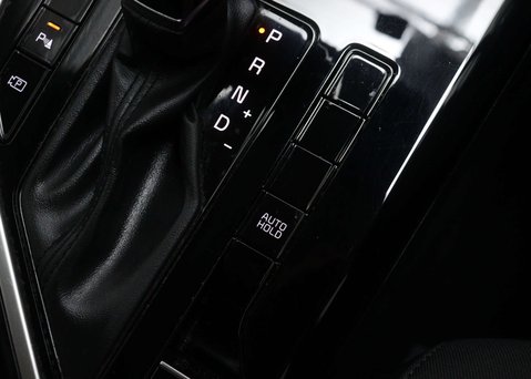 Kia Niro 1.6 Niro 2 HEV Semi-Auto 5dr 32