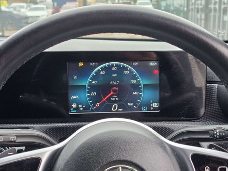 Mercedes-Benz A Class 1.5 A180d Sport Hatchback 5dr Diesel 7G-DCT Euro 6 (s/s) (116 ps) 33