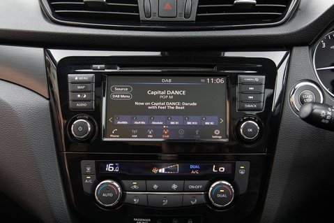 Nissan Qashqai DIG-T N-TEC DCT 25