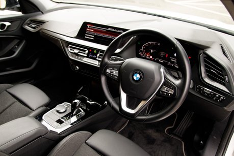 BMW 1 Series 118I SPORT