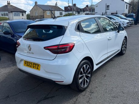 Renault Clio ICONIC EDITION TCE 27