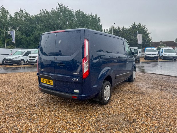 Ford Transit Custom SWB L1H1 Low Roof Trend 280 Air Con EURO 6 5