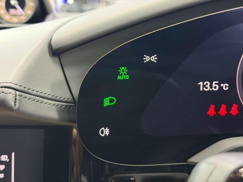 Porsche Taycan Performance Plus 93.4kWh Turbo S Saloon 4dr Electric Auto 4WD (11kW Charger 53