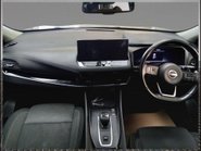 Nissan Qashqai DIG-T N-CONNECTA DCT MHEV 3