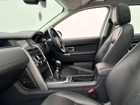 Land Rover Discovery Sport 2.0 Discovery Sport HSE TD4 4WD 5dr 75