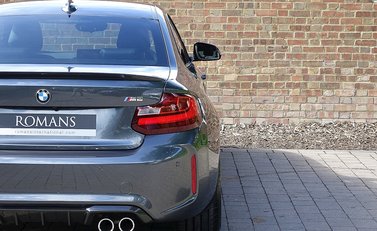 BMW M2 20