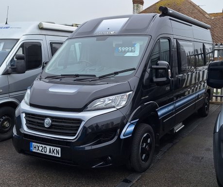 Chausson 33 Line V594 2020 1