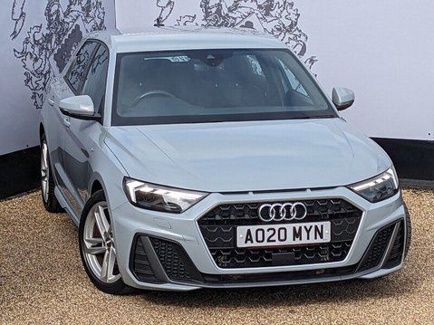 Audi A1 SPORTBACK TFSI S LINE 1