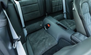 Porsche 911 Carrera 4 GTS (991.2) British Legends Edition 17