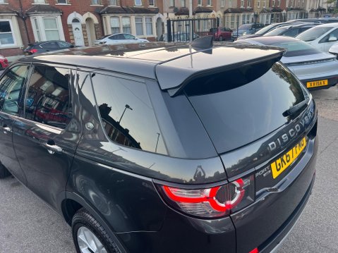 Land Rover Discovery Sport 2.0 TD4 HSE Auto 4WD Euro 6 (s/s) 5dr 16