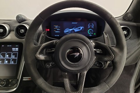 McLaren 600LT V8 SSG 10