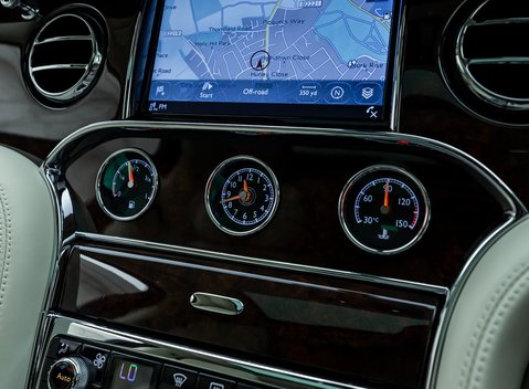 Bentley Mulsanne V8 SPEED 30