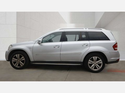 Mercedes-Benz GL Class 3.0 GL350 BlueEfficiency CDi Auto 4WD 5dr 6