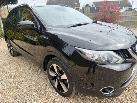 Nissan Qashqai 1.2 DIG-T N-Connecta 2WD Euro 6 (s/s) 5dr 8